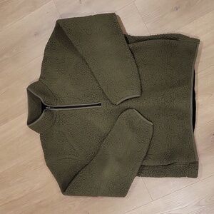 Zella Essentials  Faux Shearling coat woman sz L half zip